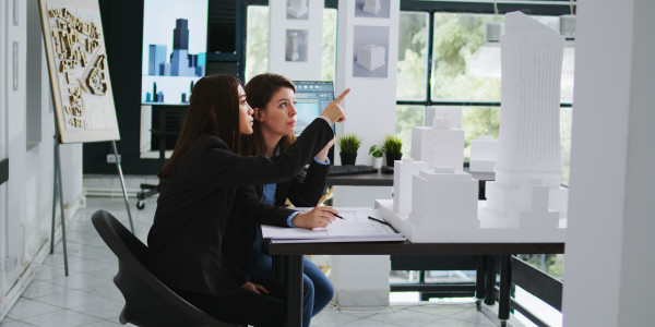 Project Manager / Management en Alicante · Project Management / Asesoramiento técnico